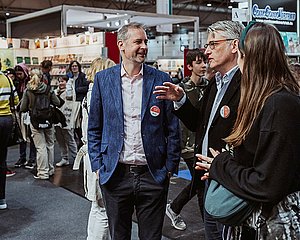 BoD-Mitarbeiter auf Buchmesse